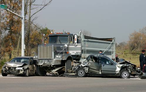truck-accident_2-1 truck-accident_2-1